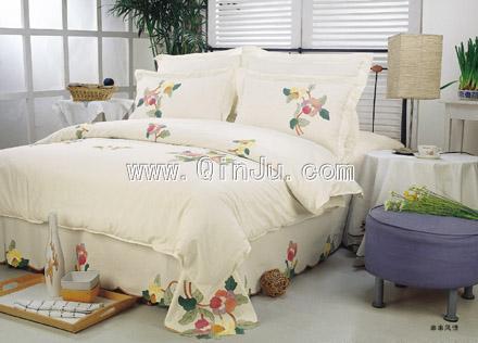 華智李長(zhǎng)利:堅(jiān)持傳承補(bǔ)花工藝