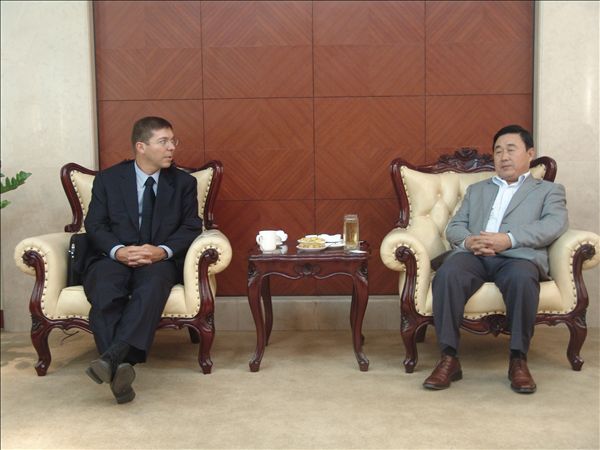 孚日董事長會見斯普林斯公司CEO JOSUE一行