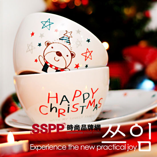 喜慶圣誕可愛餐具裝點(diǎn)居室(一)