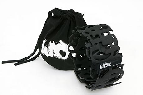 繽紛花型立傘架 讓你大飽眼福 卷卷卷卷到亂七八糟的字母書架