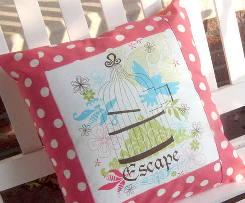 3 柔情體驗時尚抱枕