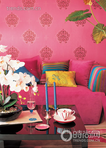 ׌�G��ɫ�ڼ��и��{����