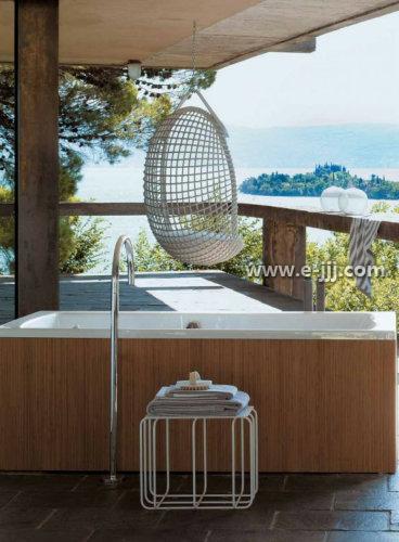 開放式浴室與自然肌膚相親