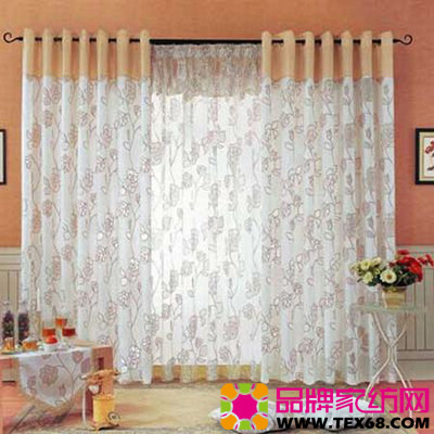 布藝窗簾打造夏日家居