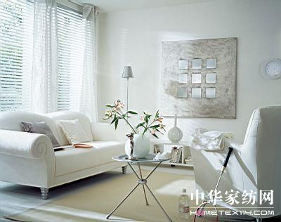 在白色家居中放松心情