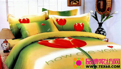 雅致花紋床品讓居室生機盎然