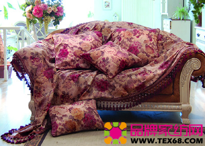 漂亮沙發巾讓沙發更美觀