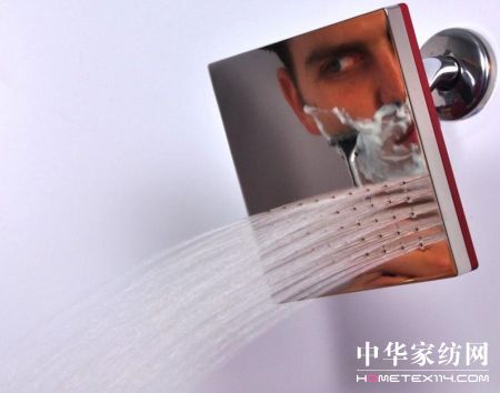 帶鏡子的創意浴室噴頭