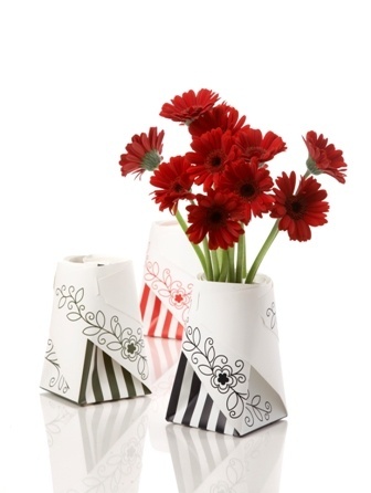 �����Ļ�ƿ��(chu��ng)�������{(di��o)