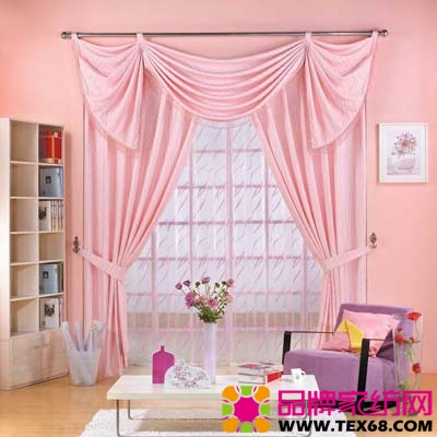 唯美布藝窗簾襯托別致空間