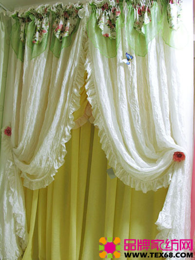 唯美布藝窗簾襯托別致空間