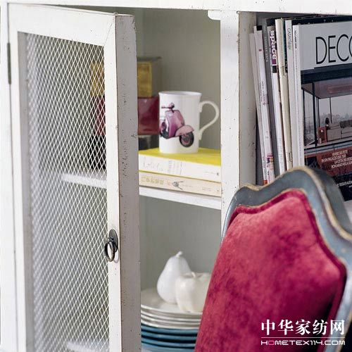 古舊家具調出年代層次感