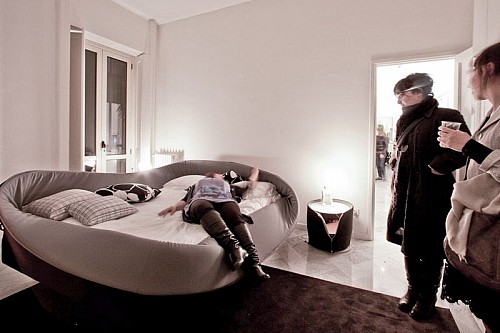 懶人的夢(mèng)想家具巢一樣的床