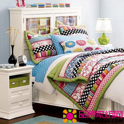 拼花床品打造時尚簡約臥室