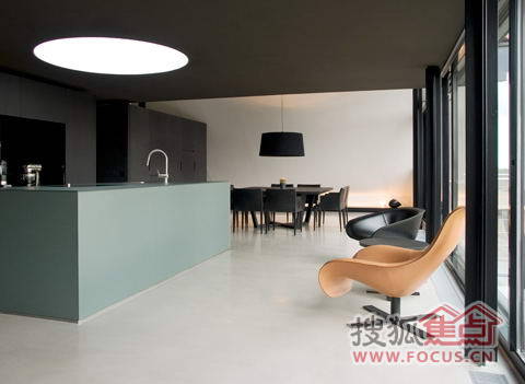 �O���L���@Ʒζ����֮��