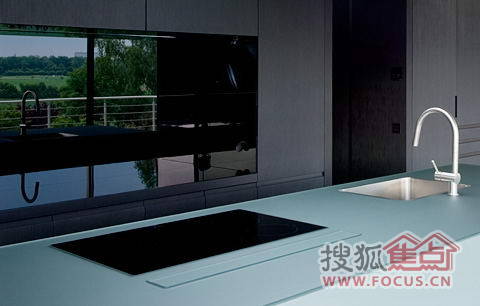 極簡風彰顯品味男人之居