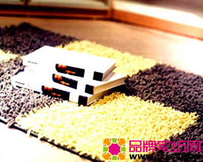 毛絨地毯給居室帶來貼心溫暖