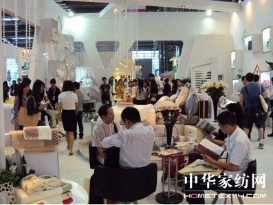 南方寢飾新品牌曼卡蕾亮相深圳