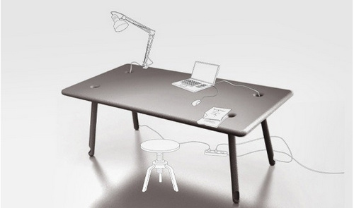 空心的書桌腿線頭從中穿梭