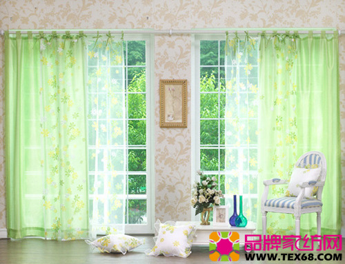 韓式布藝窗簾裝飾亮麗居室