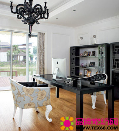 揭秘陸毅鮑蕾的黑白家居