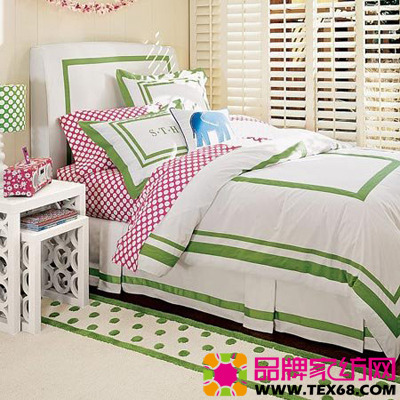 圓點地毯打造靚麗女孩房