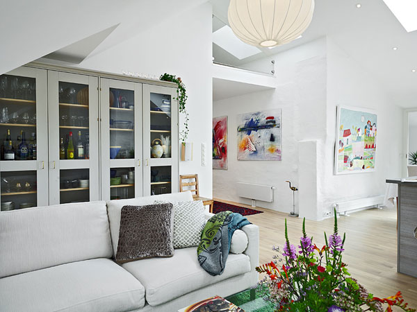 簡單空間閣樓公寓也出彩