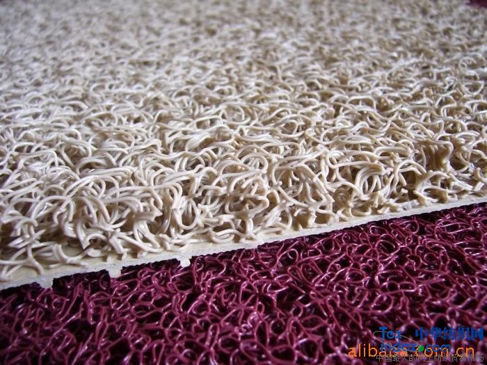 PVC噴絲汽車腳墊