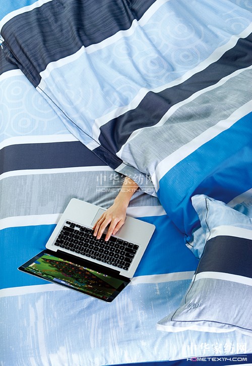 �{���`���l(f��)�������С��{ɫ�L����