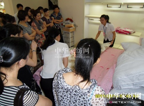 藍(lán)鴿金牌店長訓(xùn)練營活力開啟