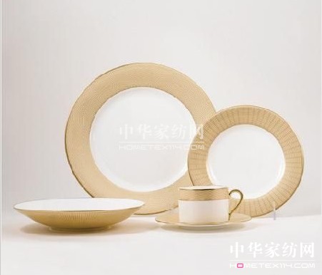 時尚餐盤古樸雅致 品位生命氣息