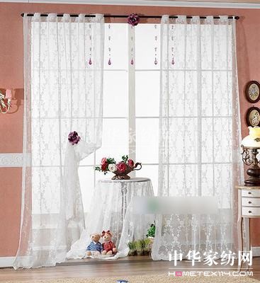 蕾絲邊情結(jié)布藝窗簾的情調(diào)生活