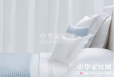 柔美高雅的床品簡潔時尚