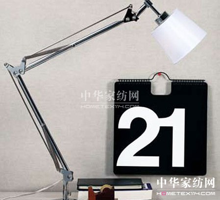 �Ҿ��b��`�����ɵĄe��С��