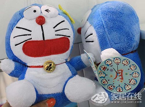 兒童房里的萌態(tài)玩偶 記載成長(zhǎng)歡樂(lè)時(shí)光