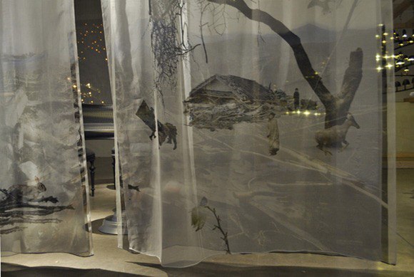 �Ӽ�С���{����3D���^����