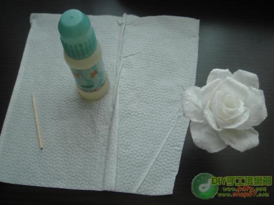 紙做的玫瑰花