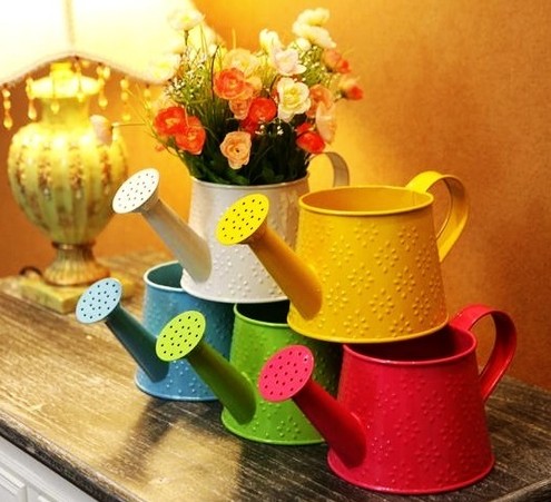 糖果色小物也能營造浪漫氣息