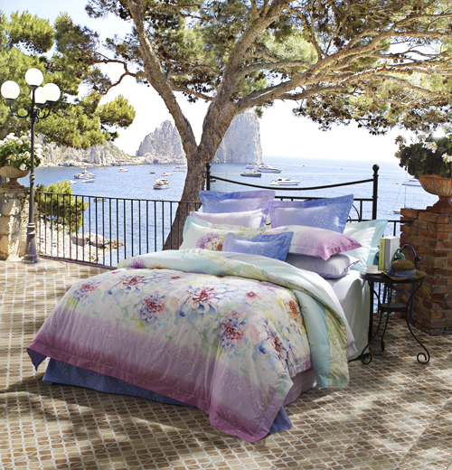 羅萊12春夏新品開啟優(yōu)雅浪漫之旅