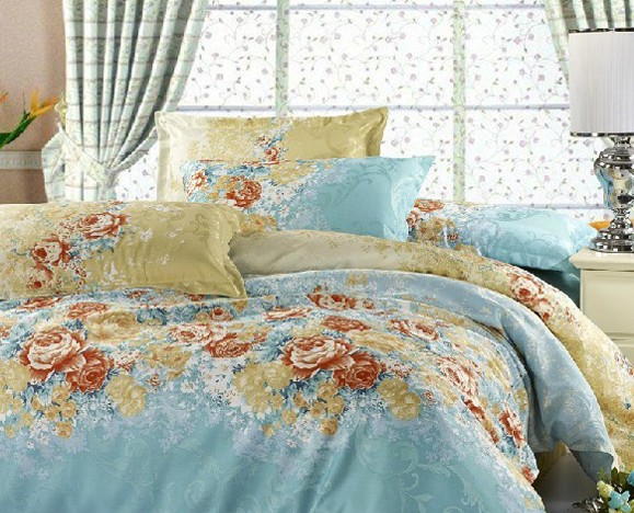 色彩+碎花流行床品四件套