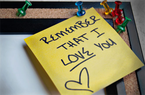 生活小色彩 會發(fā)光的圖釘