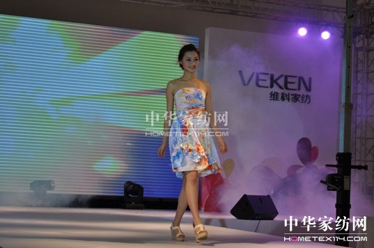 �S�ƼҼ�2012��Ʒ�l(f��)����¡���e��