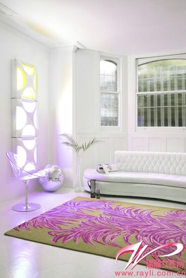 洋溢春日氣息的花朵裝飾