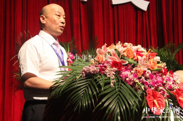 盛宇家紡2012營銷峰會暨秋冬新品于蒼南影城舉行