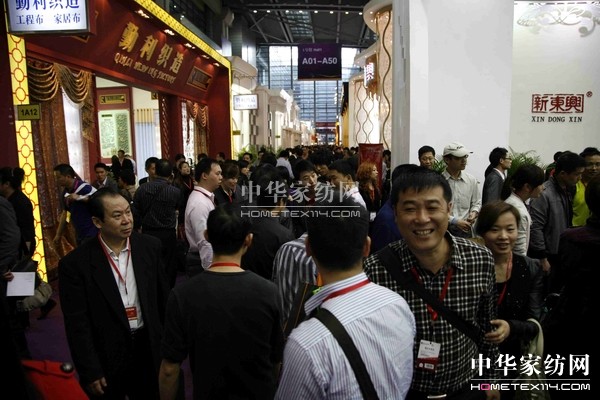 ���ڌ����Ʒչ��(qi��ng)�݆���