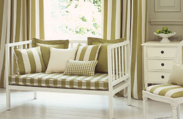 ҕ�X�ϵ�С�ё�͏d��ɫ��