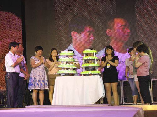 �Pʢ�Ҽ�2012�ﶬ��Ʒ�l(f��)����(hu��)������Ļ