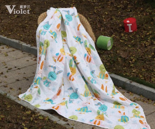 雨季的浪漫紫羅蘭的陪伴