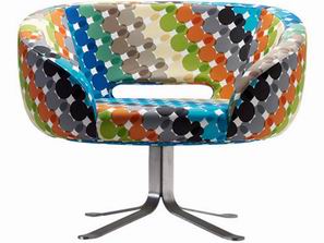 色彩飛濺 9款單椅呈現(xiàn)繽紛家居(上)