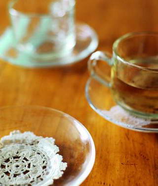 家居裝飾給廢物穿上帶花邊外衣